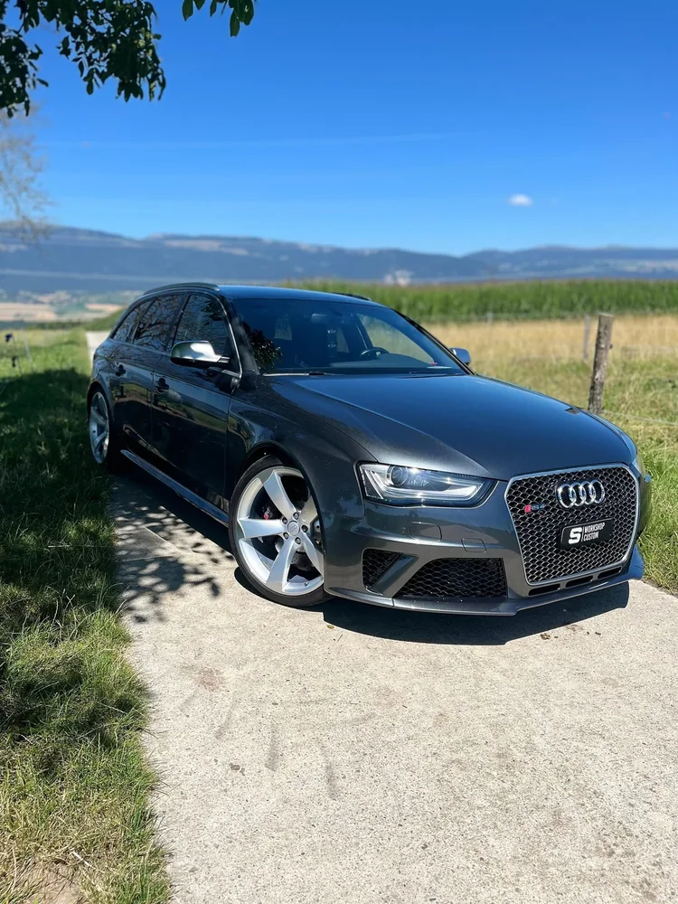 Audi RS4 (publié en juillet 2025), protection ppf face avant : photo 1 sur 3