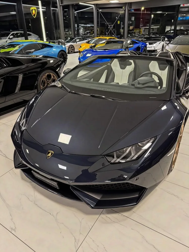Lamborghini Huracán (publié en novembre 2025), réparation ppf : photo 1 sur 3