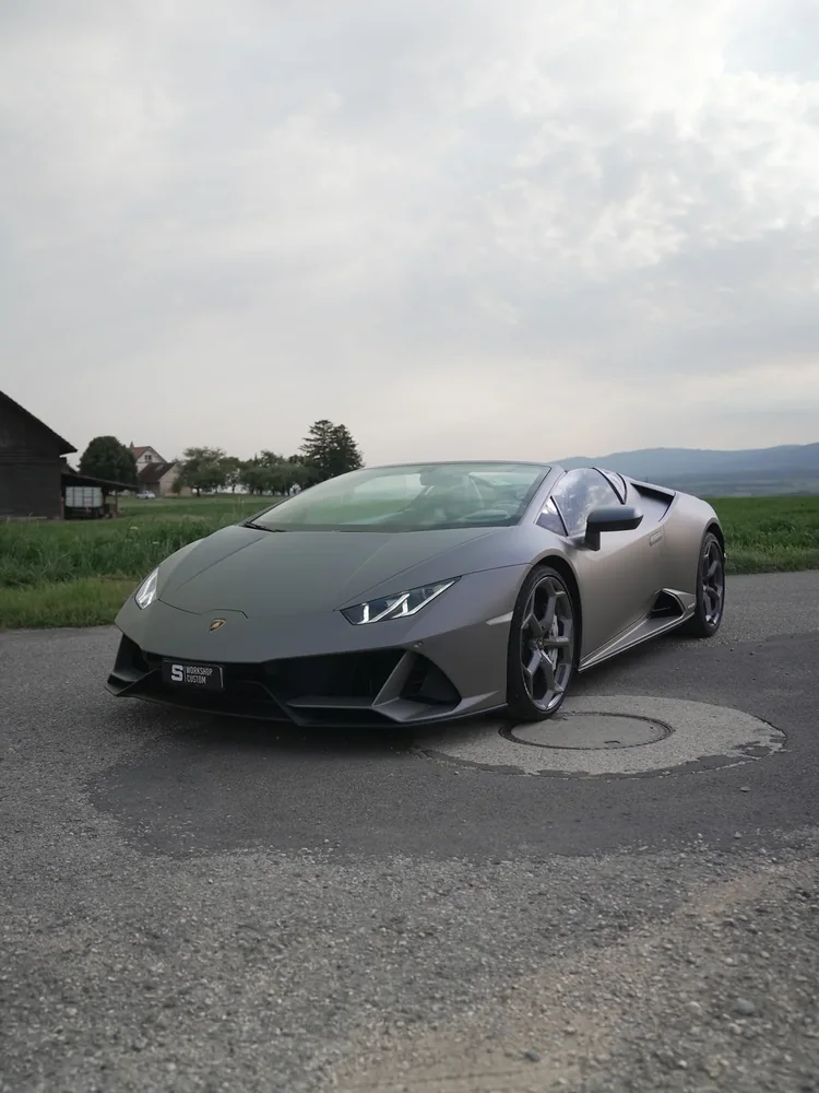 Lamborghini Huracán (publié en août 2025), covering : photo 1 sur 5