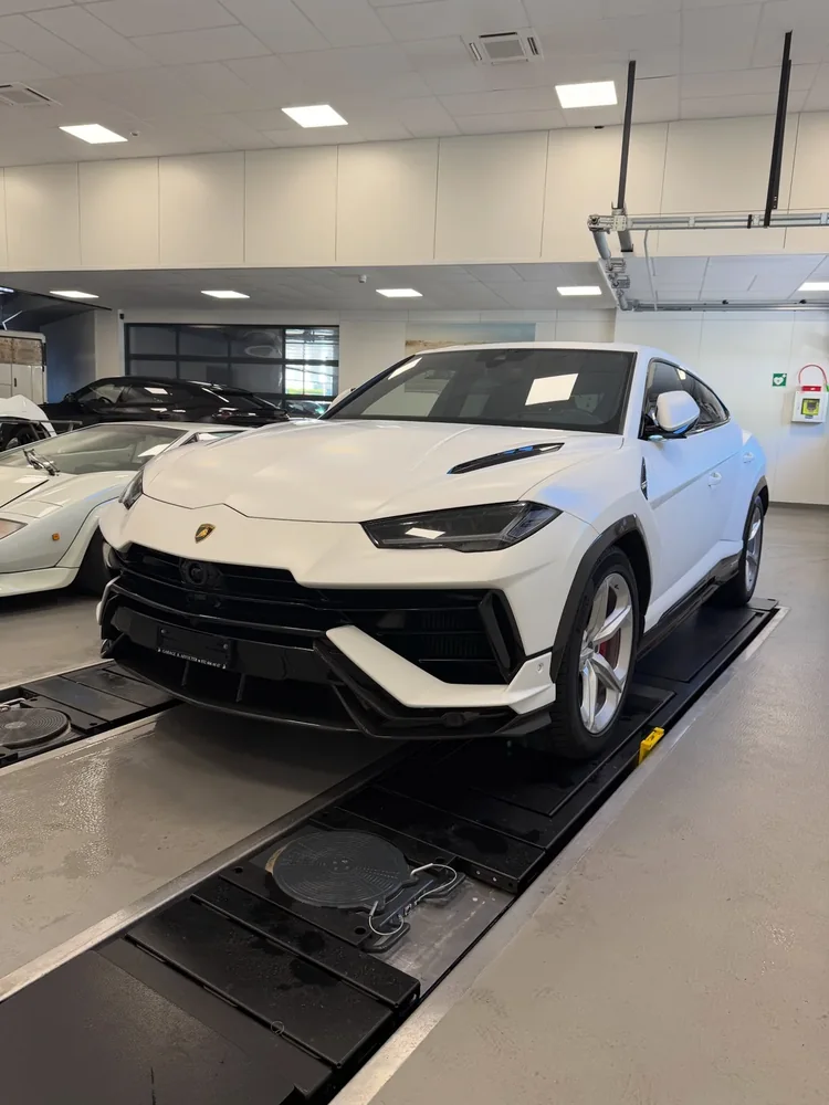 Lamborghini Urus (publié en mai 2026), ppf partiel : photo 1 sur 2