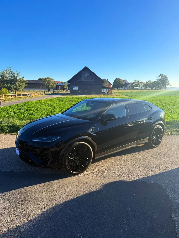 Lamborghini Urus SE (publié en septembre 2026), full ppf brillant et ppf carbone : photo 1 sur 1